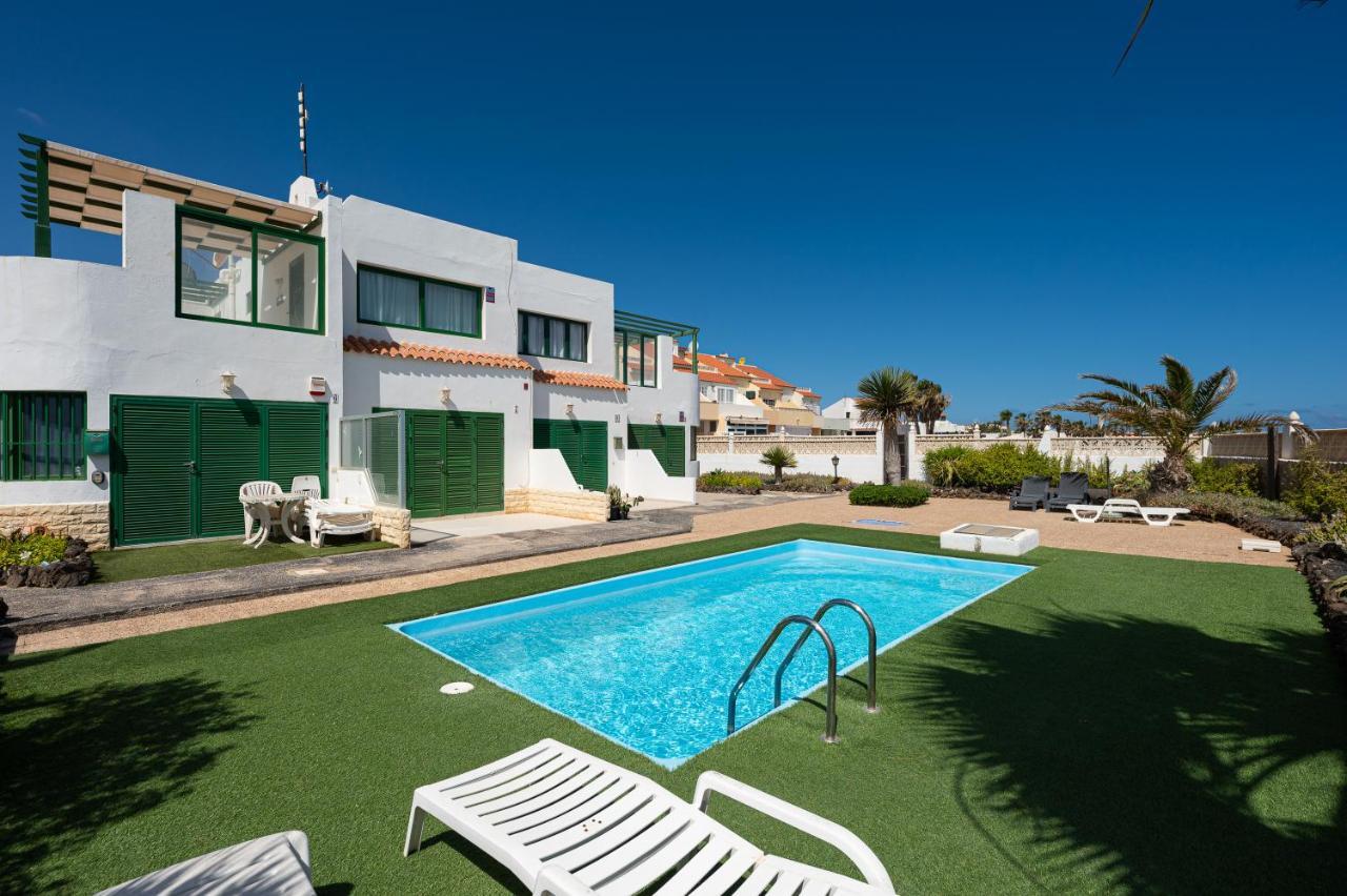 Homeforguest Apartment With Pool And Terrace 1 Min From The Beach Corralejo Kültér fotó