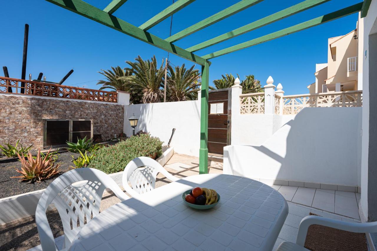 Homeforguest Apartment With Pool And Terrace 1 Min From The Beach Corralejo Kültér fotó