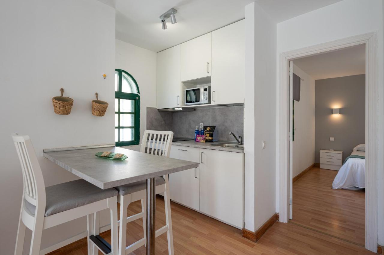 Homeforguest Apartment With Pool And Terrace 1 Min From The Beach Corralejo Kültér fotó