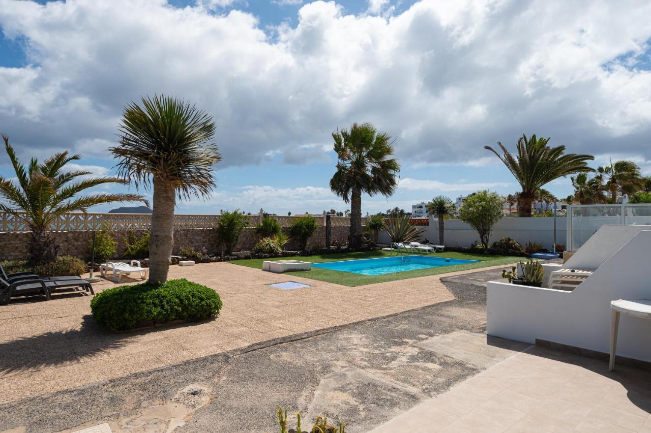 Homeforguest Apartment With Pool And Terrace 1 Min From The Beach Corralejo Kültér fotó